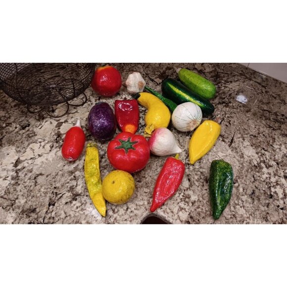 Fruit Bowl Centerpiece WITH 16 Decorative Fruit - Picture 8 of 11